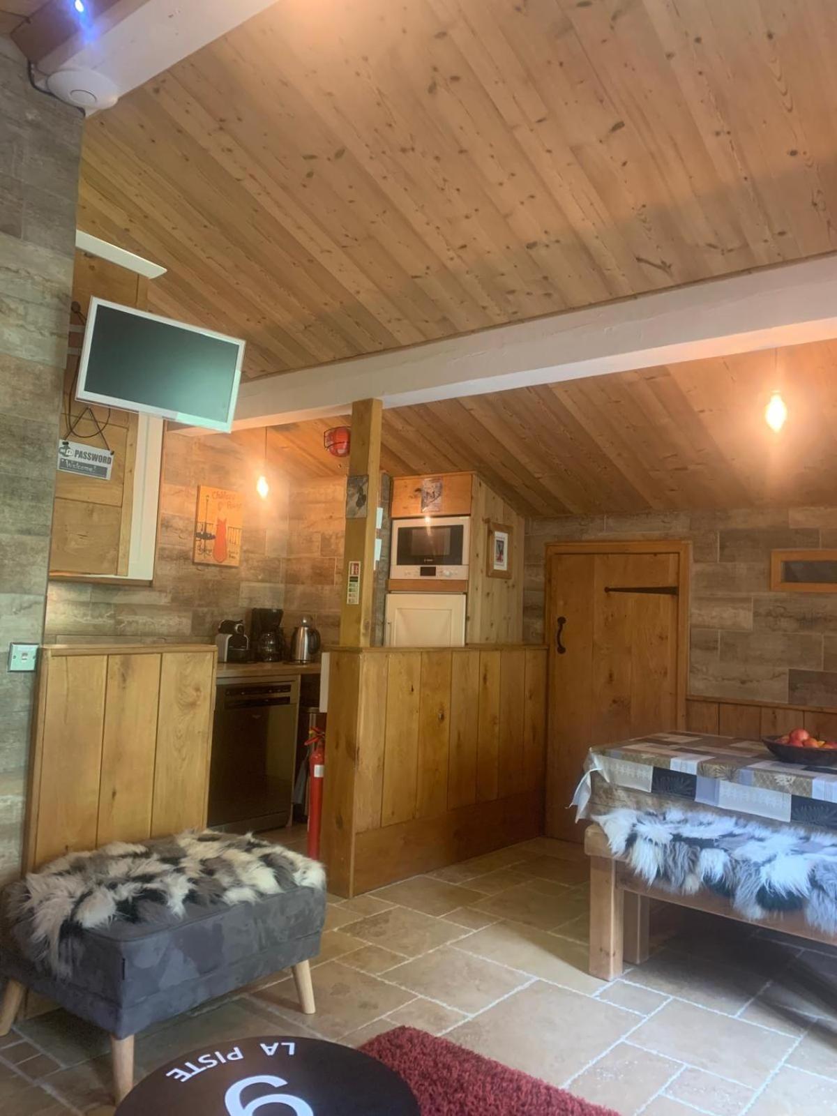 Chalet Miravidi, Montchavin-La Plagne, Jacuzzi & Sauna Room photo